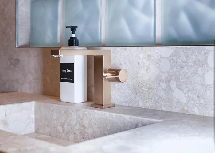 Apartment Da Vinci Design Station